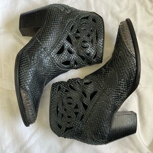 Zadig&Voltaire Cara Lasercut Western Boots EU 37